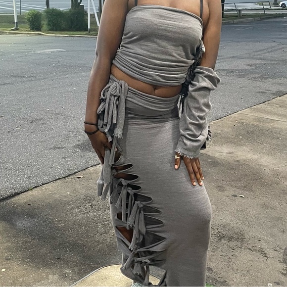 Gray Sweats Set - Picture 2 of 9